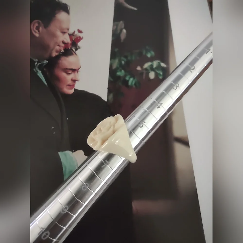 Celluloid Lucite Camilla Flower Ring - Picture 4 of 4